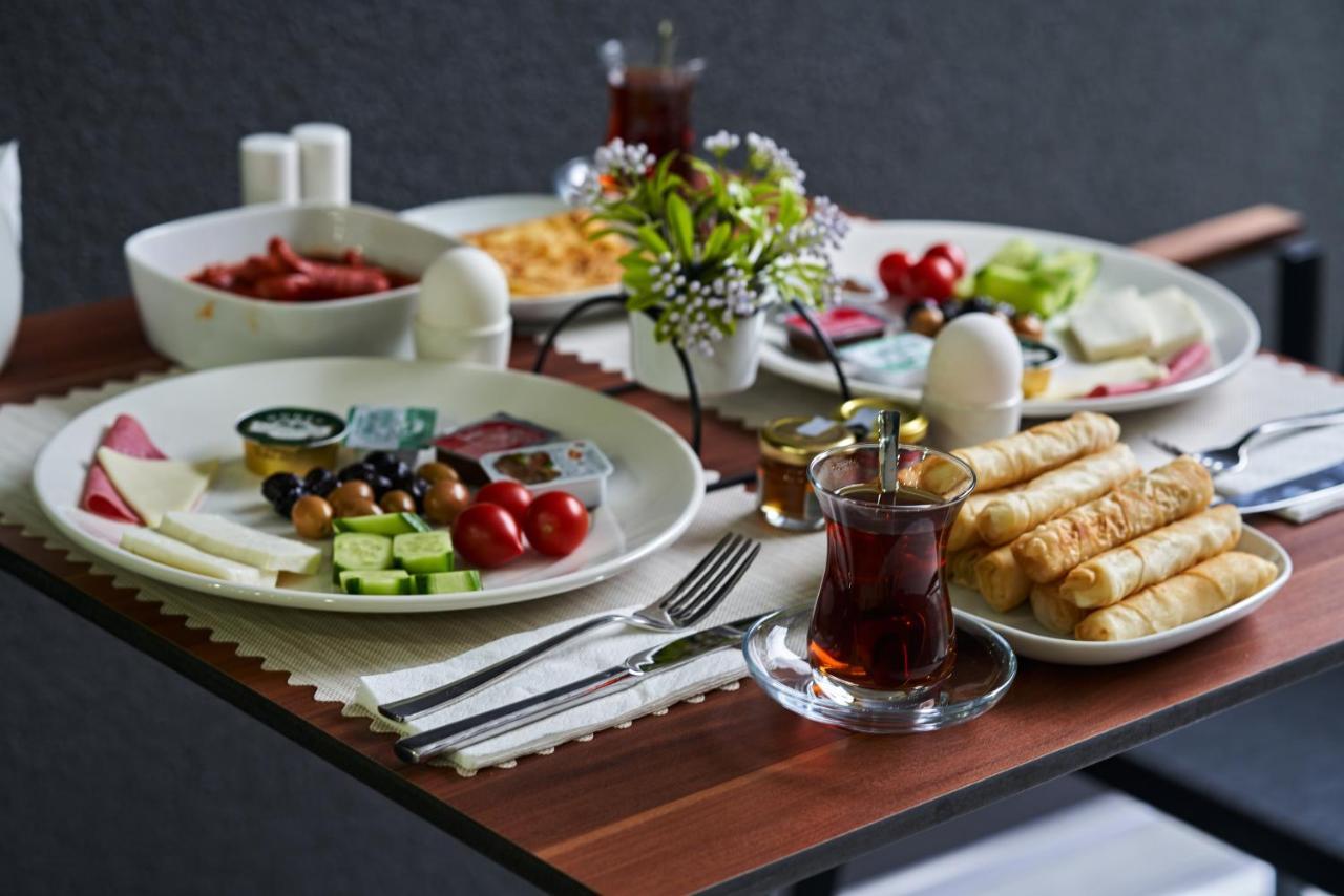 Selini Hotel Istanbul Airport Exteriör bild