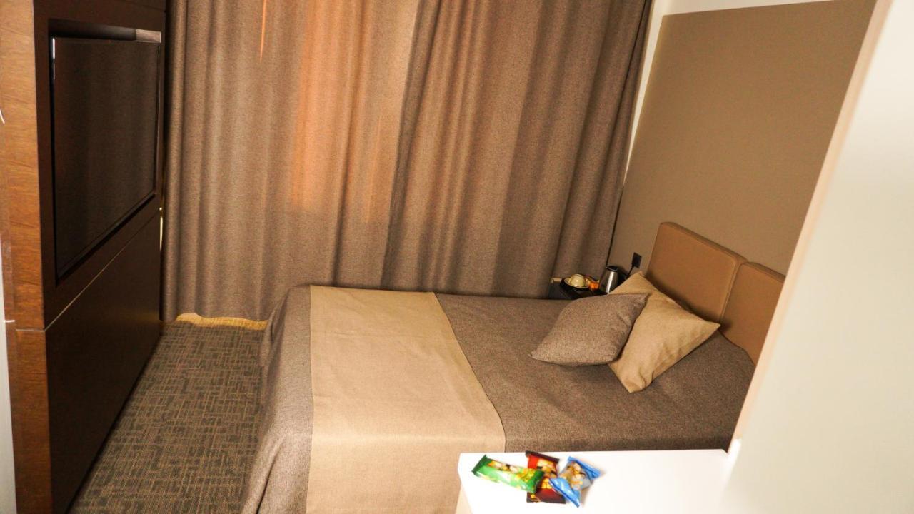 Selini Hotel Istanbul Airport Exteriör bild