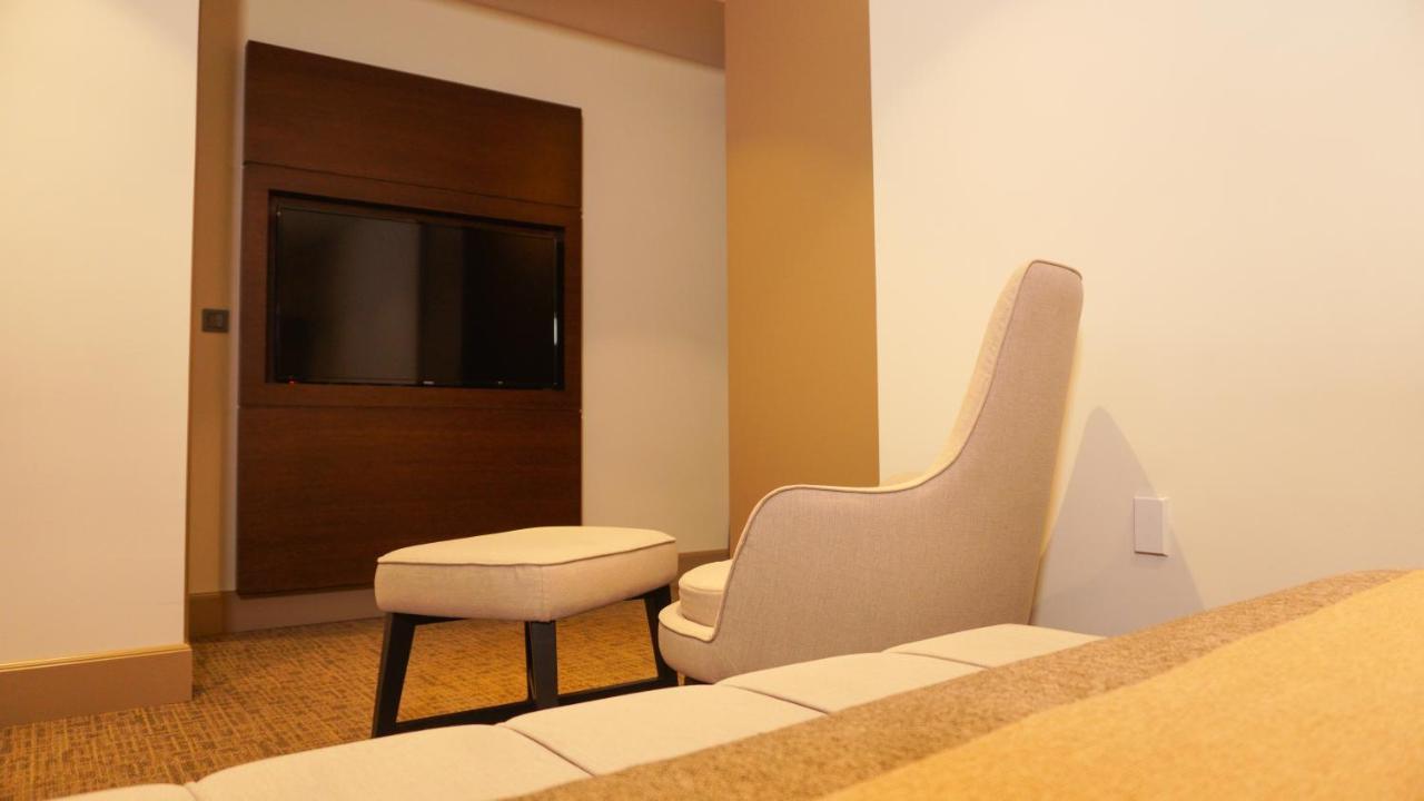 Selini Hotel Istanbul Airport Exteriör bild